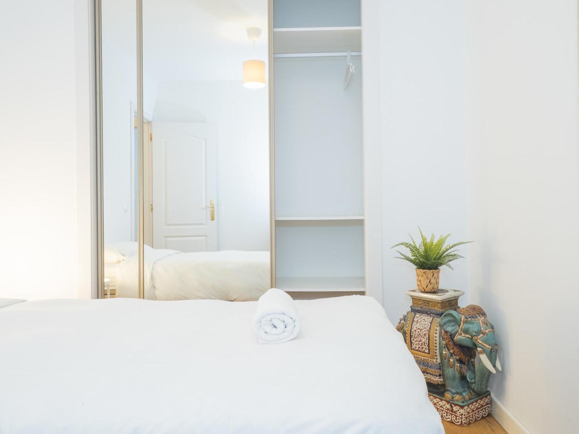 Mshome Gran Casa Rios Rosas Málaga Exteriör bild